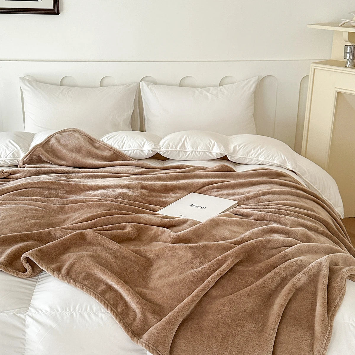 Plush Super Soft Cozy Flannel Blanket - Storezy